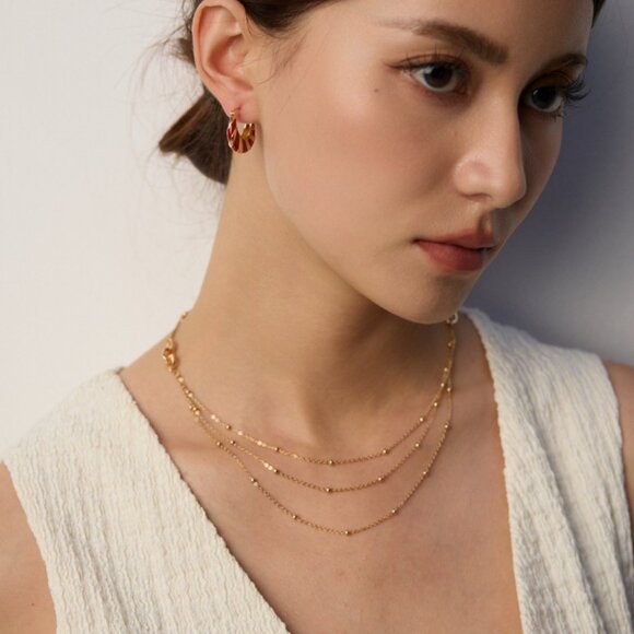 ❤️ Artisan Original Red Enamel & Gold Croissant Hoop Earrings | S925 - Picture 3 of 10